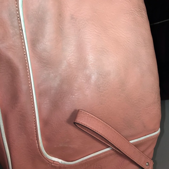 purse - Picture 3 of 8